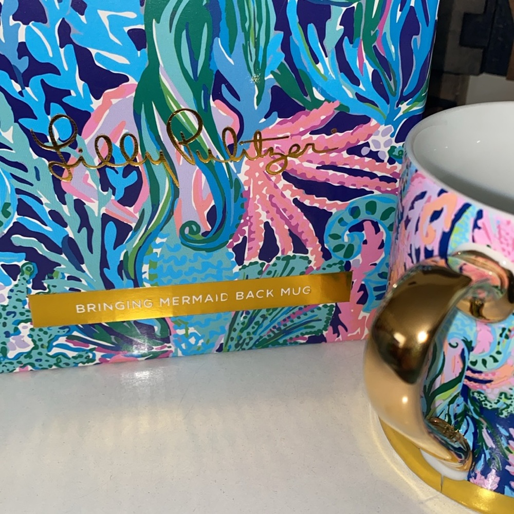 🆕🌴LILLY PULITZER ‘High Tide’ Bringing Mermaid Back Mug - Picture 3 of 12